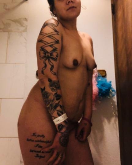 24 year old Latina Escort In Los Angeles #XqB2aSDY